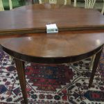 436 4738 DINING TABLE